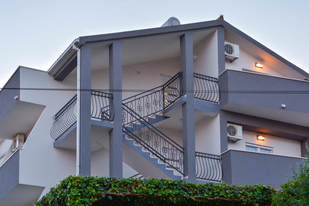 Luxury Apartments Villa Tea Trogir Ngoại thất bức ảnh