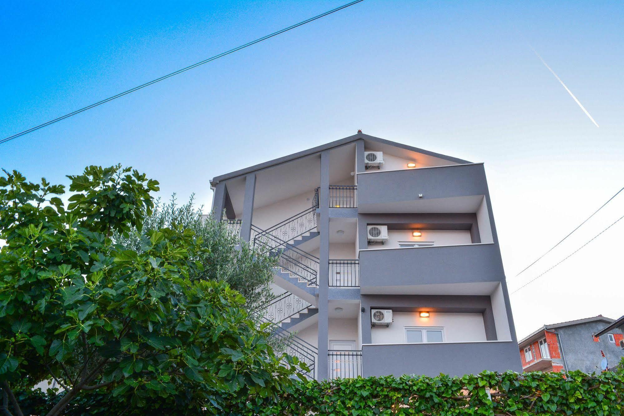 Luxury Apartments Villa Tea Trogir Ngoại thất bức ảnh