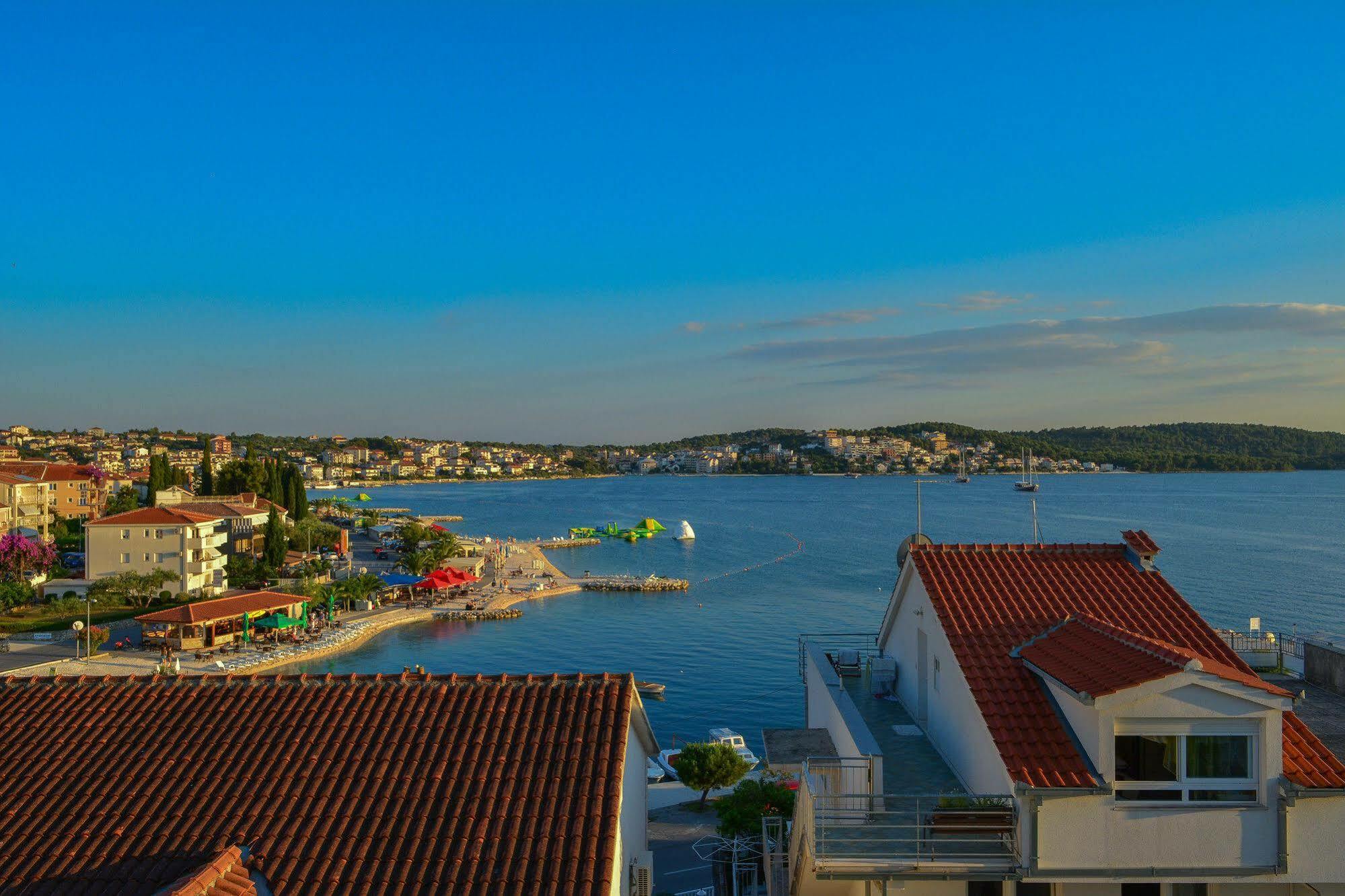 Luxury Apartments Villa Tea Trogir Ngoại thất bức ảnh