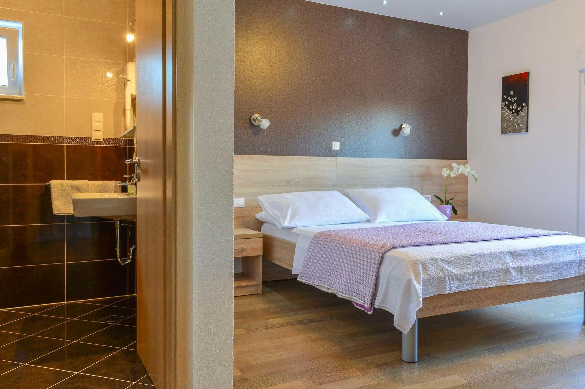 Luxury Apartments Villa Tea Trogir Ngoại thất bức ảnh